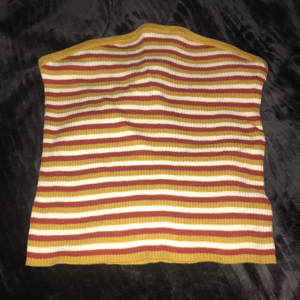 American Eagle crop top